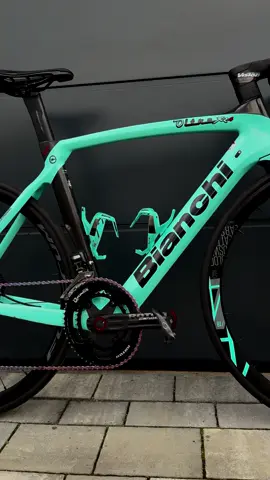 🔥Bianchi Oltre XR4 🔥(Size 53).              🌍 International shipping available 📩 Interested? DM me. #bianchi 