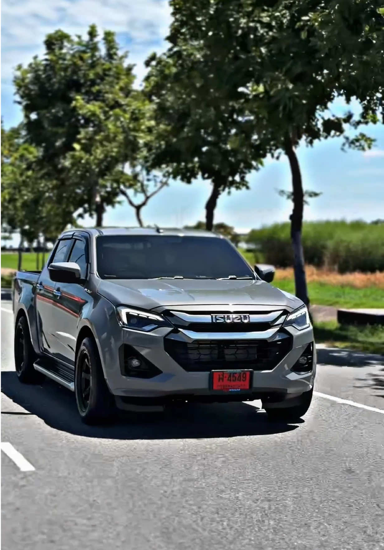 🚗💨#อีซูซุ #isuzu #dmax #ออนิว #รับจองรถใหม่ป้ายแดง 