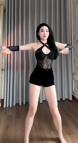 Yêu k mà nhìn ớ!!! #dancebar #ngọcanhlucnguyen #xuhuong #viraltiktok #bdance 