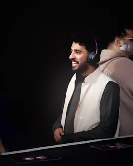 والعب على اعصااابي🤙🏼 @صلّيح 