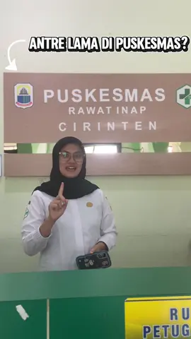 Gak mau ANTRI di Puskesmas?  Pake antrian online diaplikasi mobile JKN Datang sesuai waktu, gaperlu nunggu lama  Lebih cepat, lebih nyaman no ribet ribet @DINKES RUHAY 