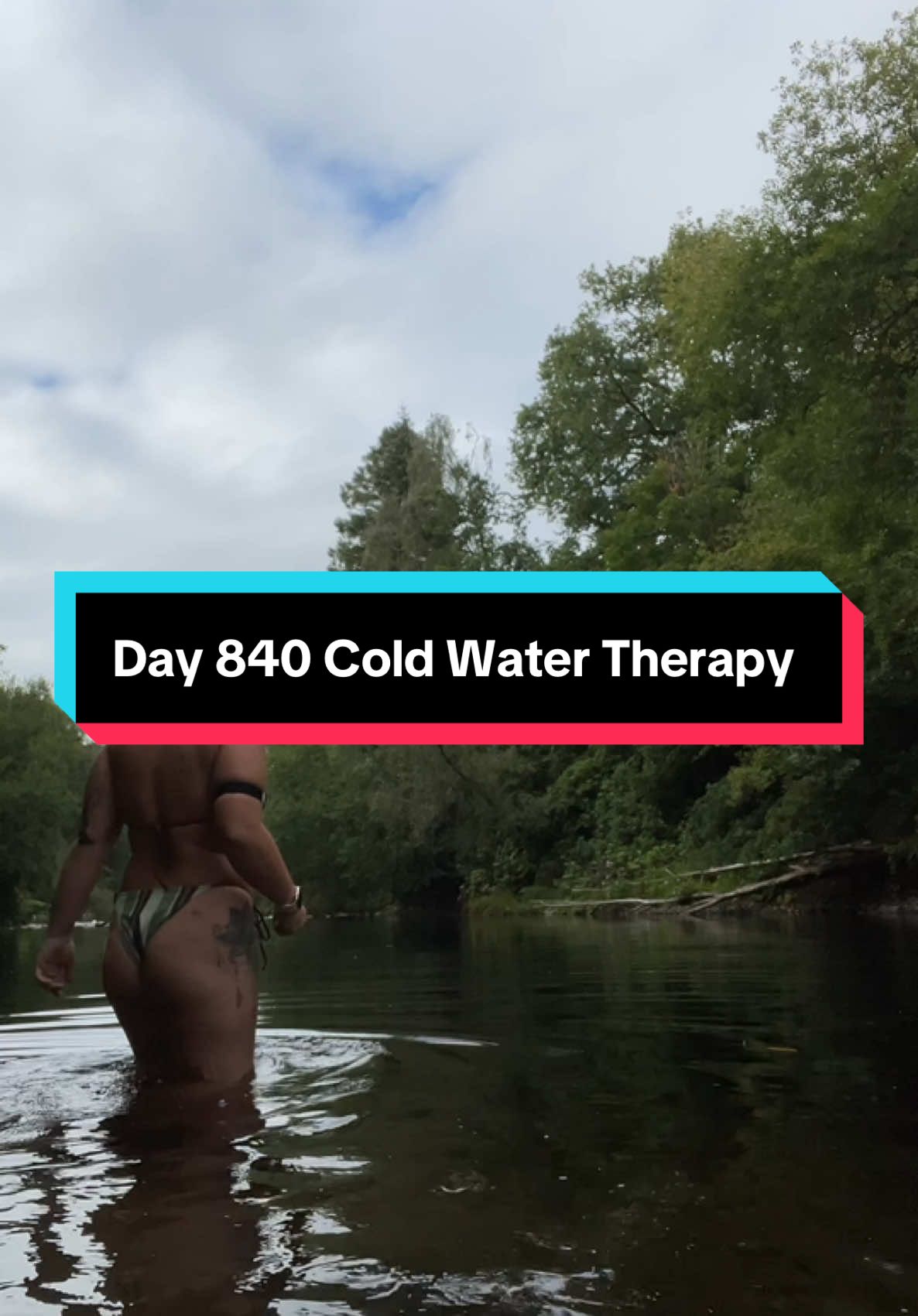 Back in the place that melts everything away 🫶🏼  #coldwatertherapy #yasminmorgan #coldwaterswimming #wildswimming #riverswimming #therapy #naturetherapy #recoveryispossible #chronicillness #naturalpainrelief #forupage #fyp #CapCut 