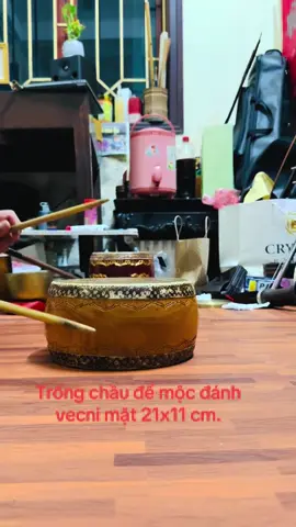 Trống chầu của quý khách ở Tiền Hải, Thái Bình mặt 21x10,5 cm dùng để đi cúng ạ.#trongcheo #trongcung 