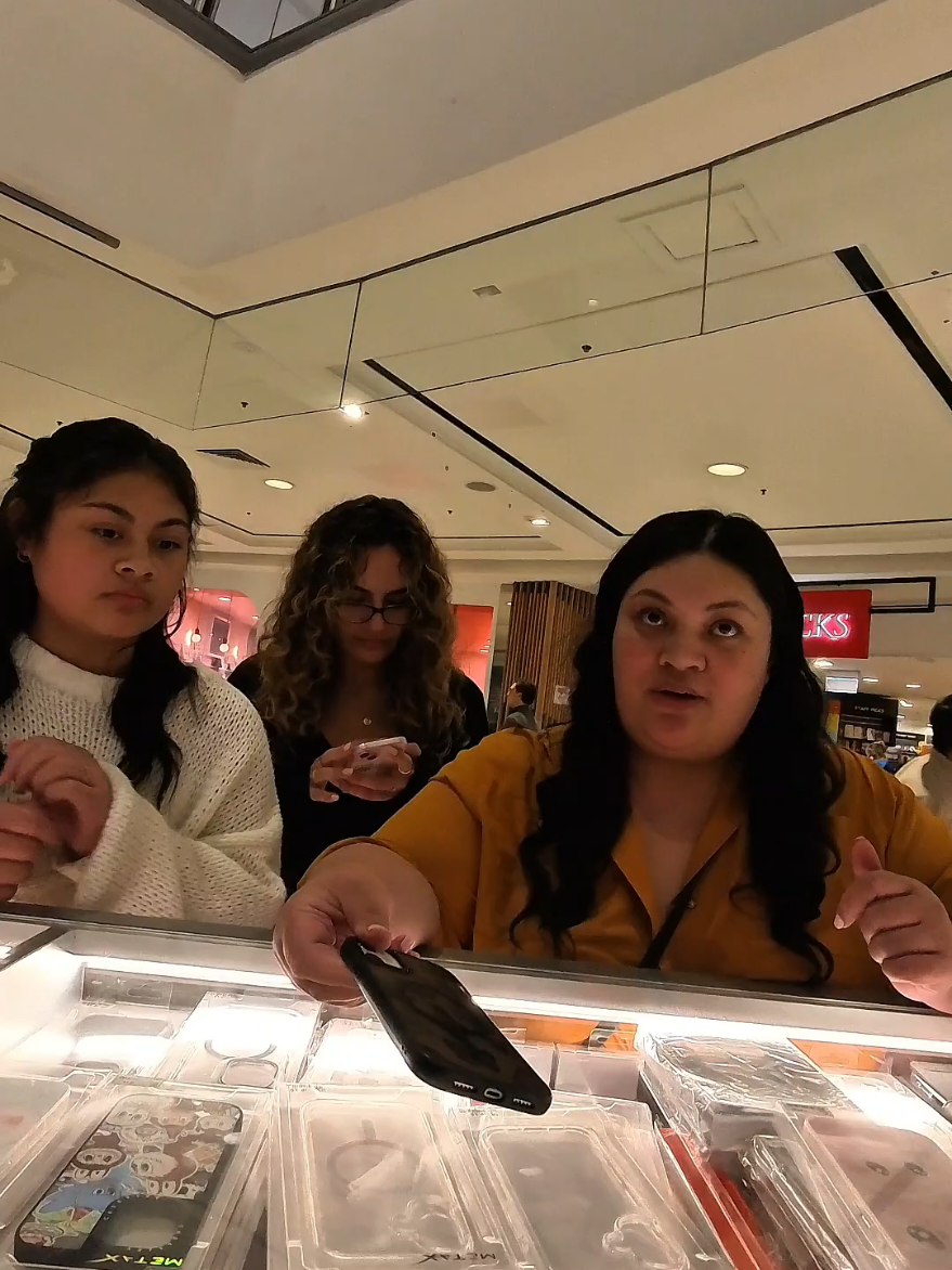 More and more repairs coming from you guys on Tiktok! Keep em coming and I'll try my best to pump out as many videos as I can! #sydney #iphone #techtok #phoneshop #fyp 