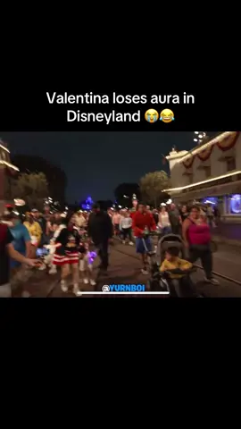 W streams #wendyortiz #yurnboi #johnny #disneyland #fyp @Wendy Ortiz @Wendy Ortiz @yurnboi @yurnbro 