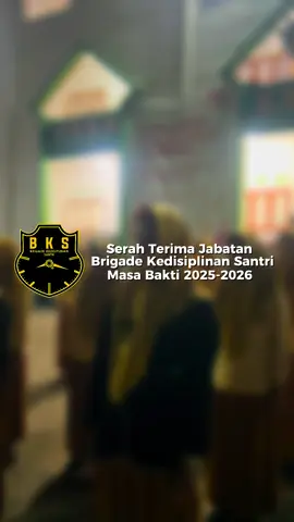 ✨SERTIJAB BKS✨ BRIGADE KEDISIPLINAN SANTRI Kemarin malam 14 Agustus 2025 setelah pagi harinya kita menyaksikan Sertijab Ambalan Nurul Ummah, pada malam harinya BKS melakukan serah terima jabatan kepada penerusnya Setelah satu tahun mengabdi kabinet DEVASIA akhirnya menyerahkan tongkat estafet keorganisasiannya kepada kabinet CAKRA ABHIPRAYA Terima kasih atas semuanya kakak kakak DEVASIA dan selamat berjuang CAKRA ABHIPRAYA🔥🔥🔥 #mbi #amanatulummah #bks #devasia  #cakraabhipraya
