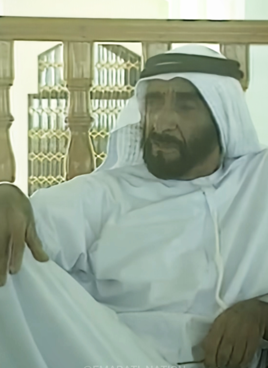 توجيه أبوي من قائد لشعبه 🇦🇪  #زايد_بن_سلطان 