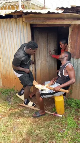 Protecting a wife 😂