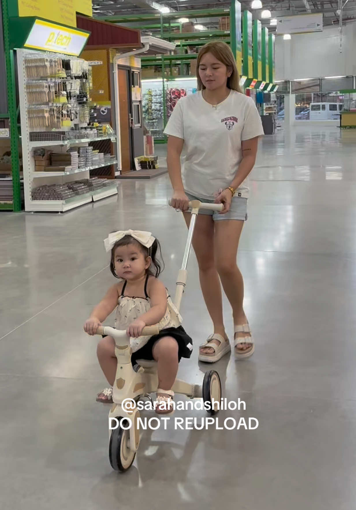 🚲 6 in 1 bike na mall quality talaga! 🤩 Ang tagal din magagamit ng kids natin dahil ang daming functions ☺️ #kidsbike #kidsbicycle #babybike #toddlersoftiktok #fyp 