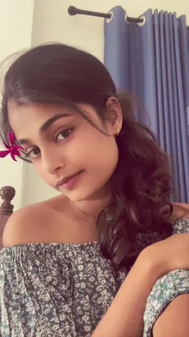 සත්තයි ආලේ 🙈🌸 #CapCut #WheneverWherever #tiktokviral #srilanka 