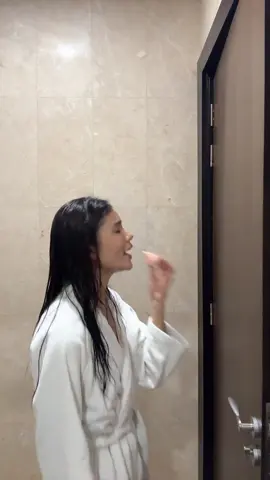 Makeup 10min je, berangan seplohhh jam.