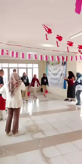 #tiktoklive #livehighlights
Lomba Kelereng Dinas Perdagangan Kota Prabumulih.

#HutRI #lombakelereng #disperindag #pemkot #prabumulih
