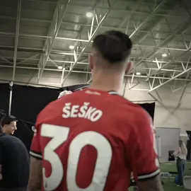 sesko is ready. #sesko #manchesterunited #ready #today #zayro 