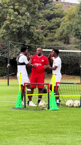 Nothing gets past coach Benni McCarthy 😂😂 Be the judge, did @Manzur Suleiman finish with his head? #HarambeeStars #TotalEnergiesCHAN2024 #sportsontiktok