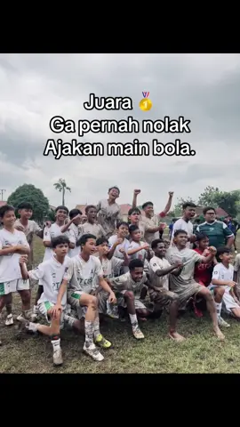 Jersey putih pun jadi hitam🫵🏻🤣 #DiklatCirebonUnited #CirebonUnited #SepakBola #Soeratinu15 #fyp 