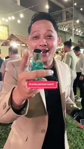 Masak ada di parfum wangi permen karet adaa iniii