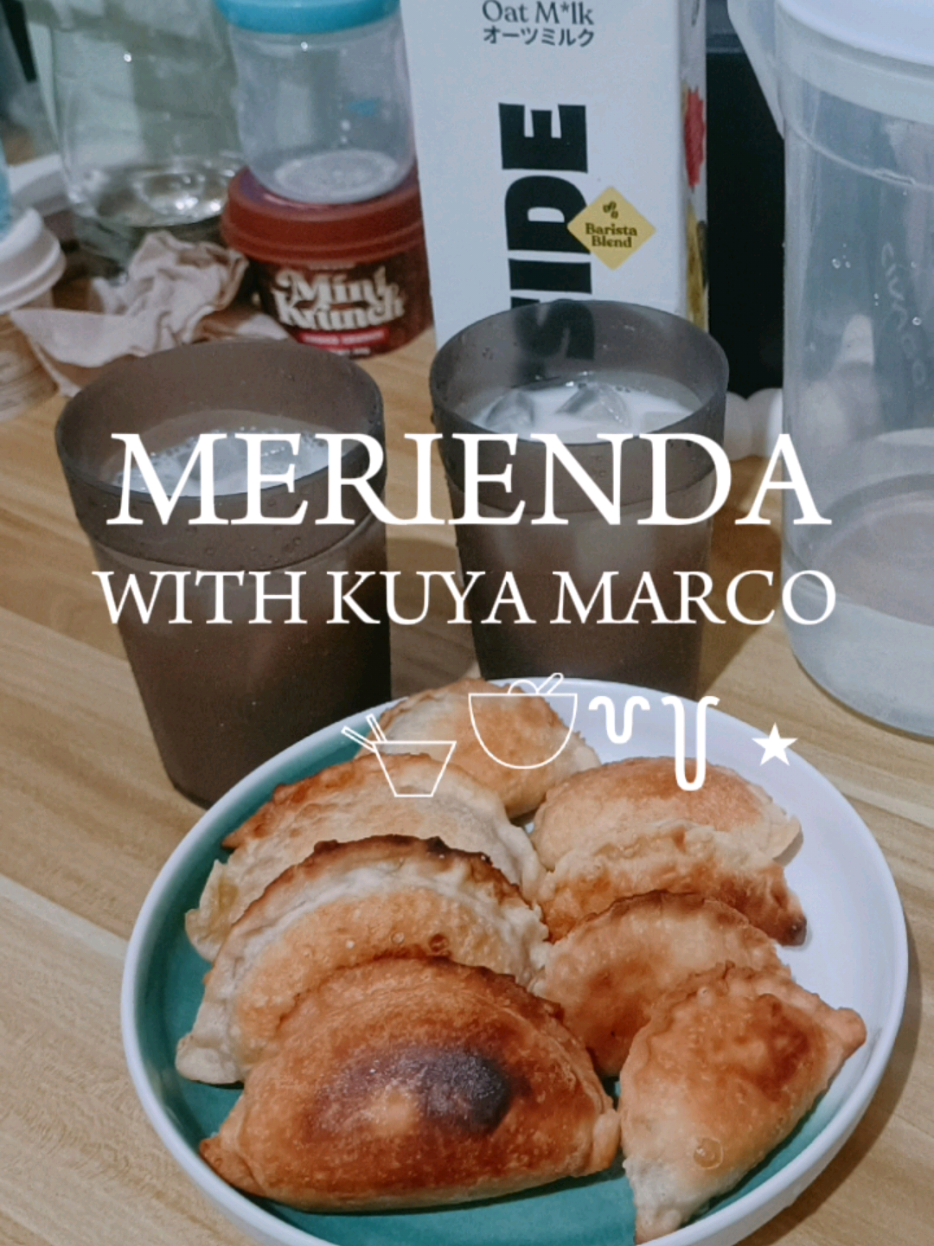 Merienda with Kuya Marco 🥰😋 Merienda Idea: Ham & Cheese Empanada, Choco Almond Empanada, Oatside Oat Milk  #pinoymom #momlife #oatside #oatmilk #merienda 