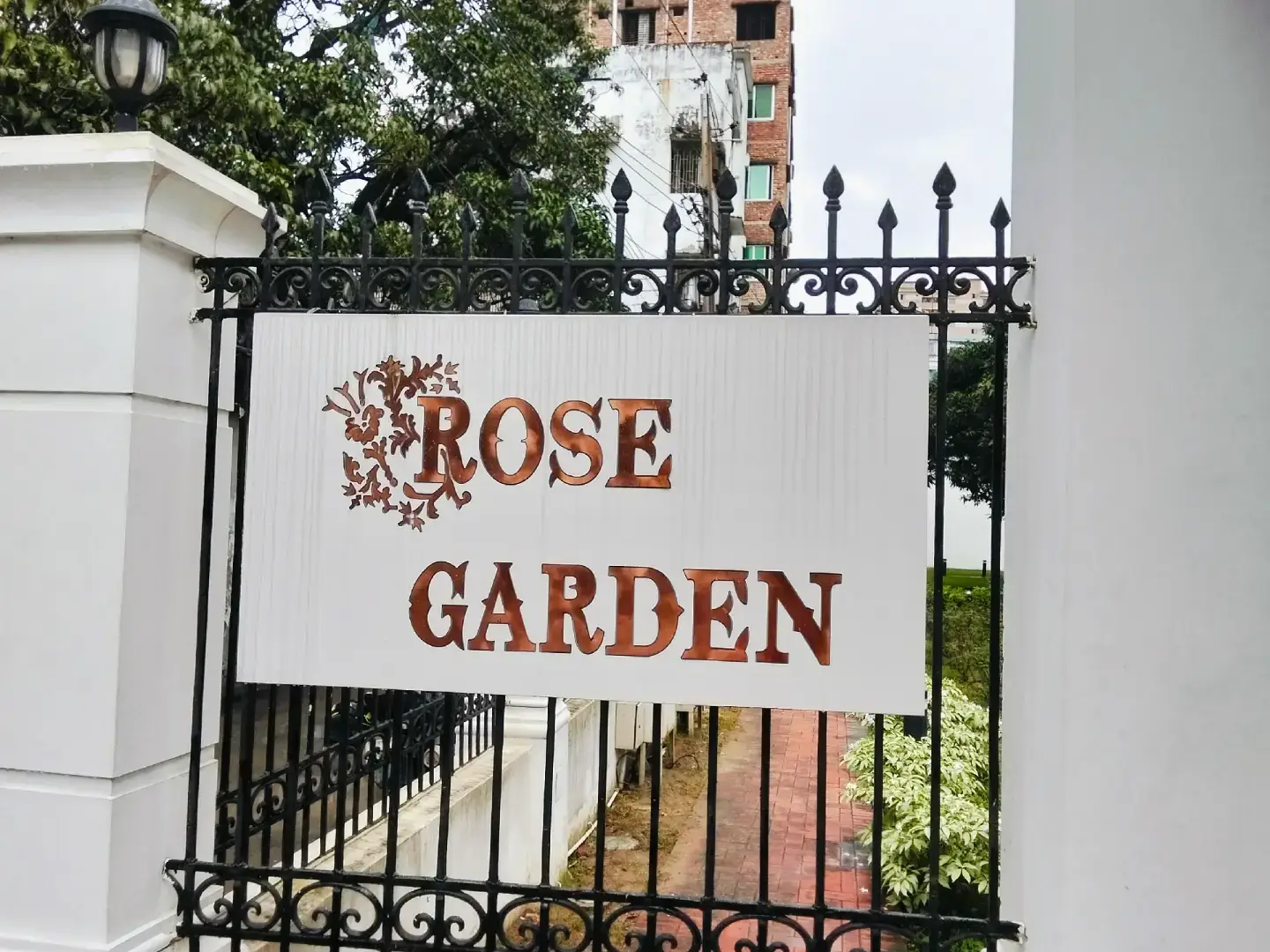 Rose garden place 🌹#foryou #viralvideo 