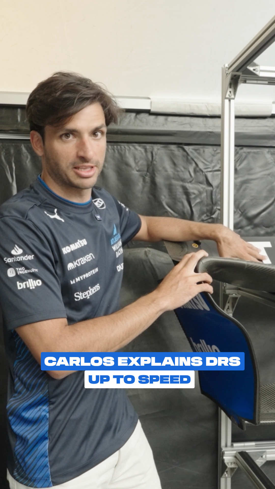 Professor Sainz is here, class is in session, let's learn about DRS 🏎️💨 #f1 #f1tiktok #carlossainz #explain 