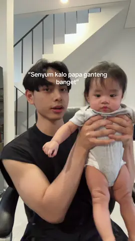 Anakku bilang aku ganteng guys😜