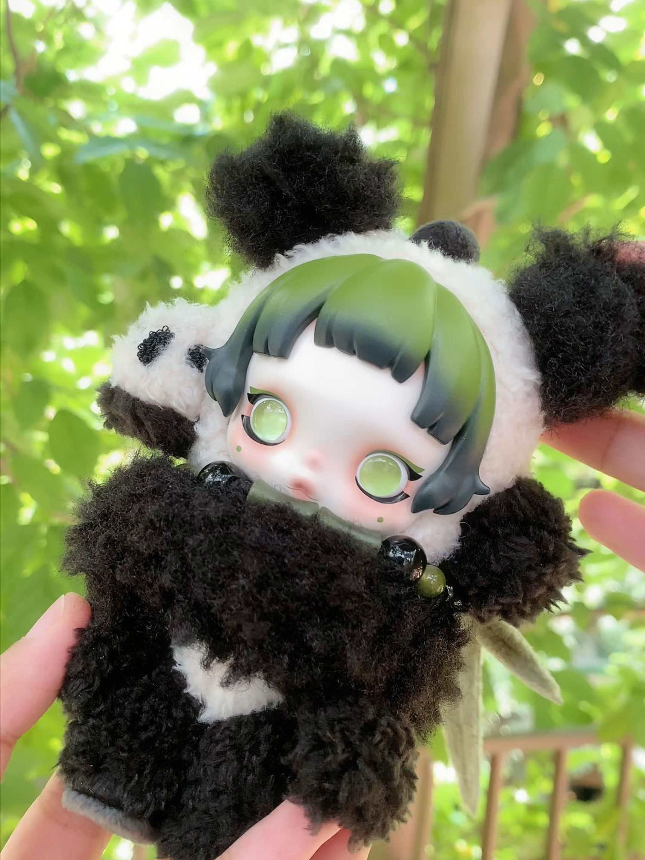 Slow days, messy fur, sleepy eyes. 🐼 SKULLPANDA transforms into a lazy panda—slowing the world down and bringing you chill vibes. ✨ SKULLPANDA Lazy Panda Plush Doll Pendant ⏰Release date:2025/08/22#popmart #skullpanda #pendant #plushtoys