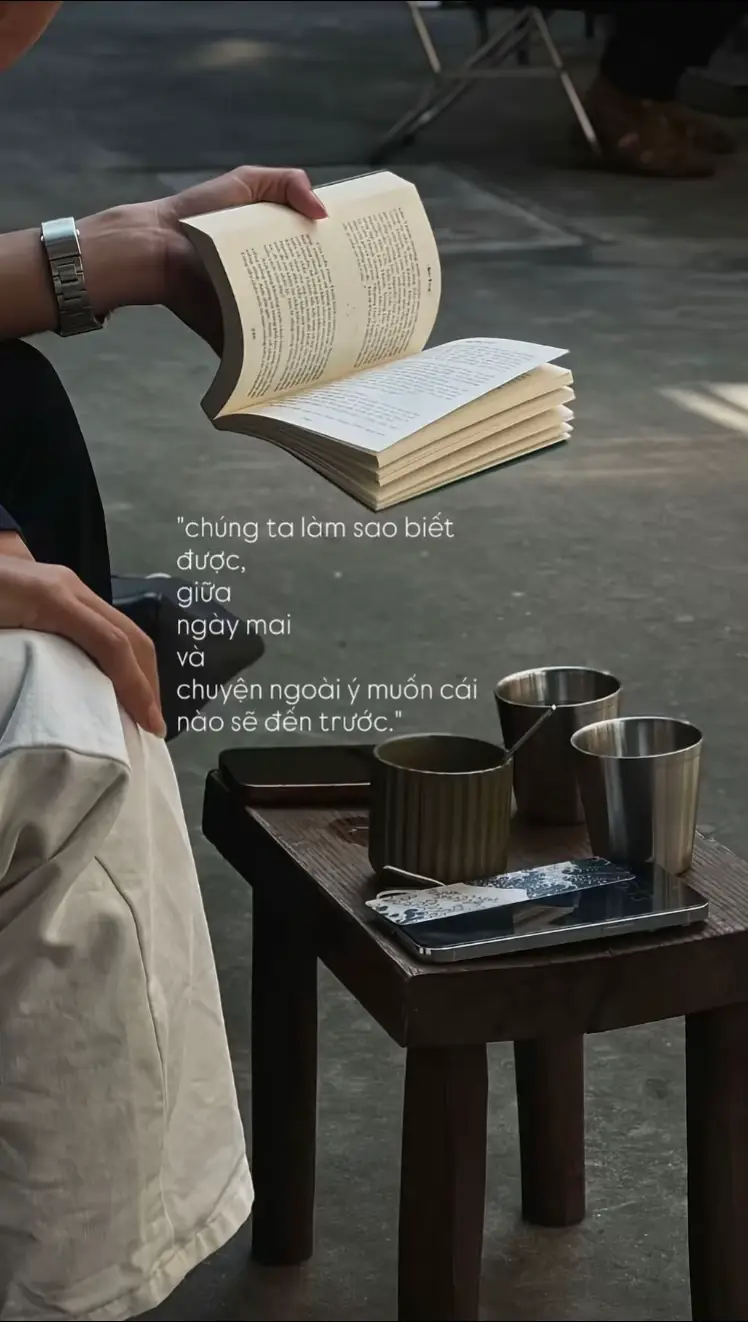 Nếu cuộc sống đối xử không tốt với bạn. Hãy nhắm mắt lại và hít thật sâu Rồi bạn sẽ thấy… khó khăn vẫn ở đó mà lại còn thêm khó thở ☹️