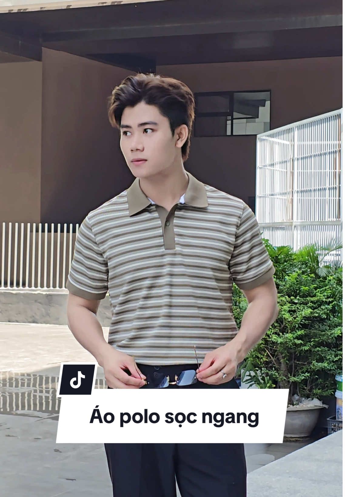 Đi làm, đi chơi, đi hẹn hò chỉ cần một chiếc polo là đủ #aopolo #polonam #thoitrang #oufitoftheday #lados 