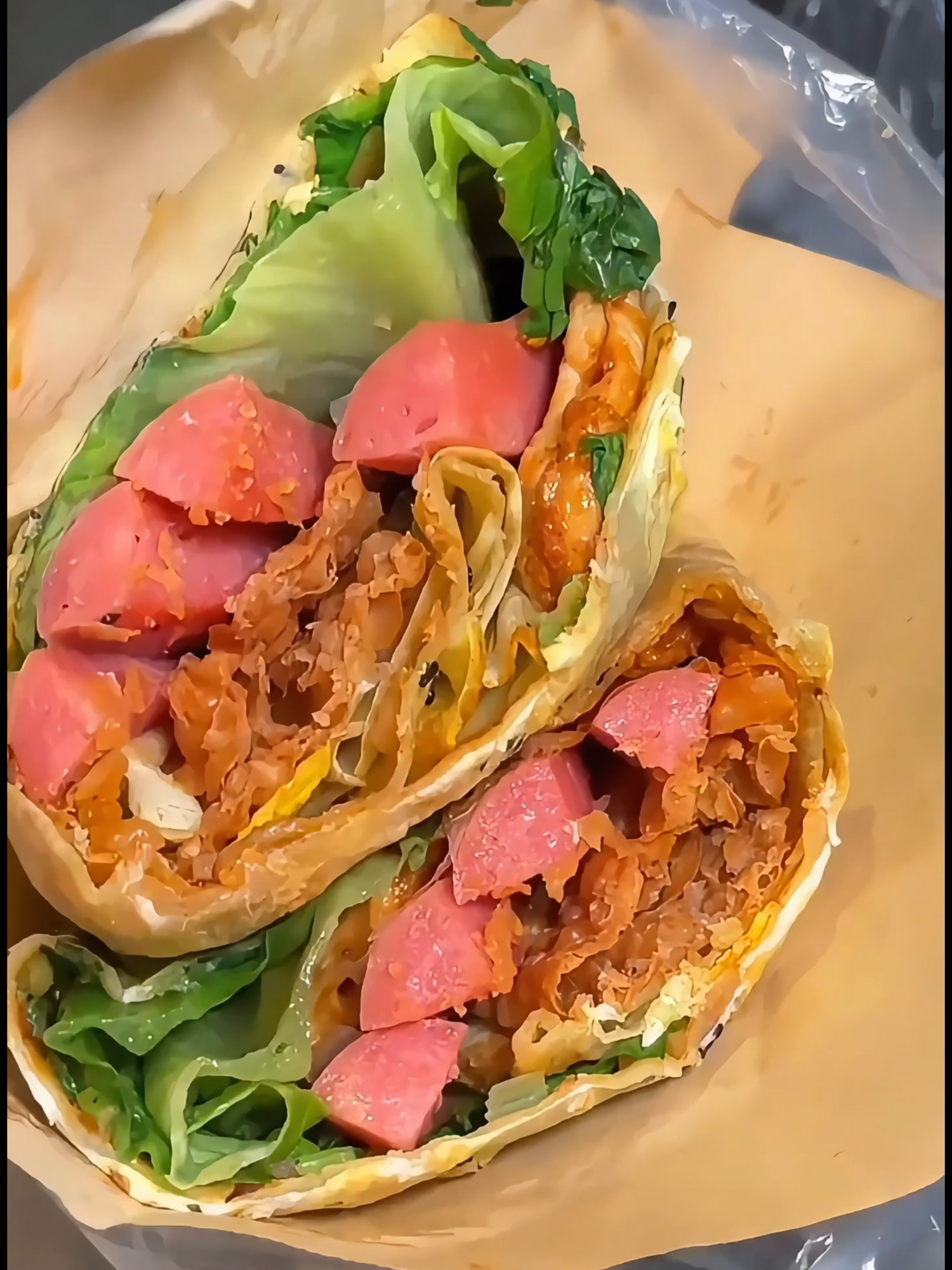 🇨🇳Chinese cuisine 8:（Jianbing Guǒzi）It's the ultimate 'grab-and-go' breakfast in China. Students and office workers queue up at street carts every morning.#China #Jianbing #ChineseCuisine #FoodArt #中国