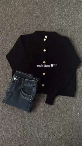 simpel outfit with cardi black 🖤 #outfitideas #cardiganoutfit #blackoutfit #cardiganrajut #outfitinspo 
