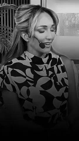 #ناديا_الزعبي_ورهف #تصيم_فيديوهات🎶🎤🎬 #مجرد________ذووووووق🎶🎵💞 #لايك #اكسبلوررر 
