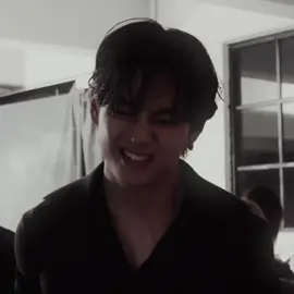 my boyfriend. #taehyung #taehyungedit #iconichoseok #kpopfyp #kpopedit ac ledger451 scp rouztae