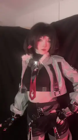 #JANEDOE 🐭|| It’s soo hot lately I can’t cosplay it’s so annoying, I also need to buy new lenses for my cosplays but I’m broke help 💔  - #cosplay #zenlesszonezerocosplay #zonelesszonezero #janedoecosplay 