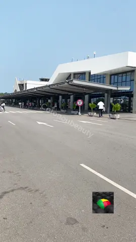 Cotonou airport 🇧🇯 #bènintiktok🇧🇯 #unitedkingdom #cotonou229🇧🇯 #229🇧🇯 #Cotonoubeauty 