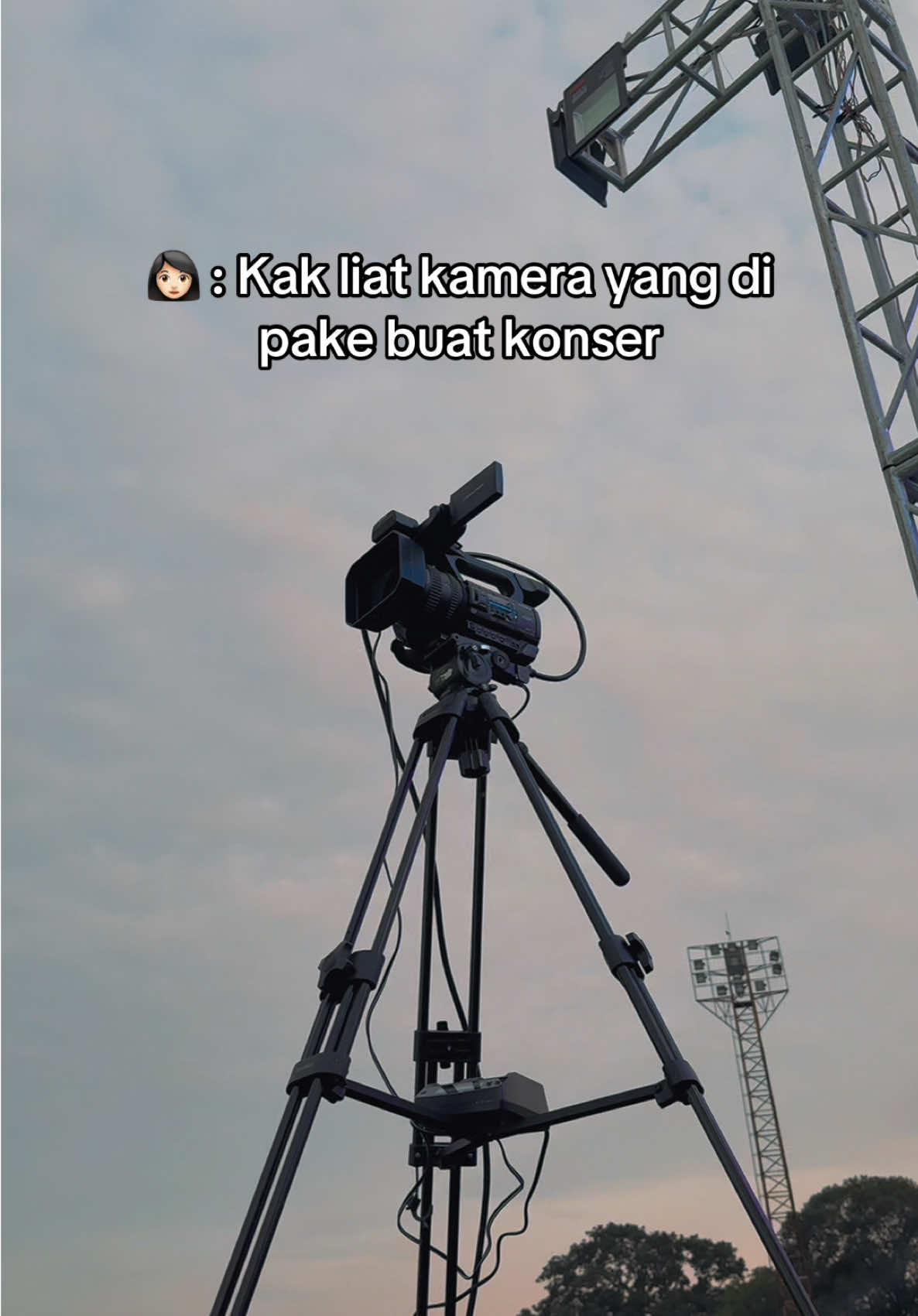 Dengan Senang Hati 🥰🥰 #fyp #fypシ #aeromediaproduction #vendor #jasa #multimedia #vendormultimedia #jasamultimedia #livestreaming #vendorlivestreaming #jasalivestreaming #multicam #vendormulticam #jasamulticam #karanganyar #jawatengah #vendorkaranganyar #vendorjawatengah #camera #kamera #camcorder #mirrorless #sony #NX200 #4K #nxcam #concert #konser #musicfestival #festivalmusik 