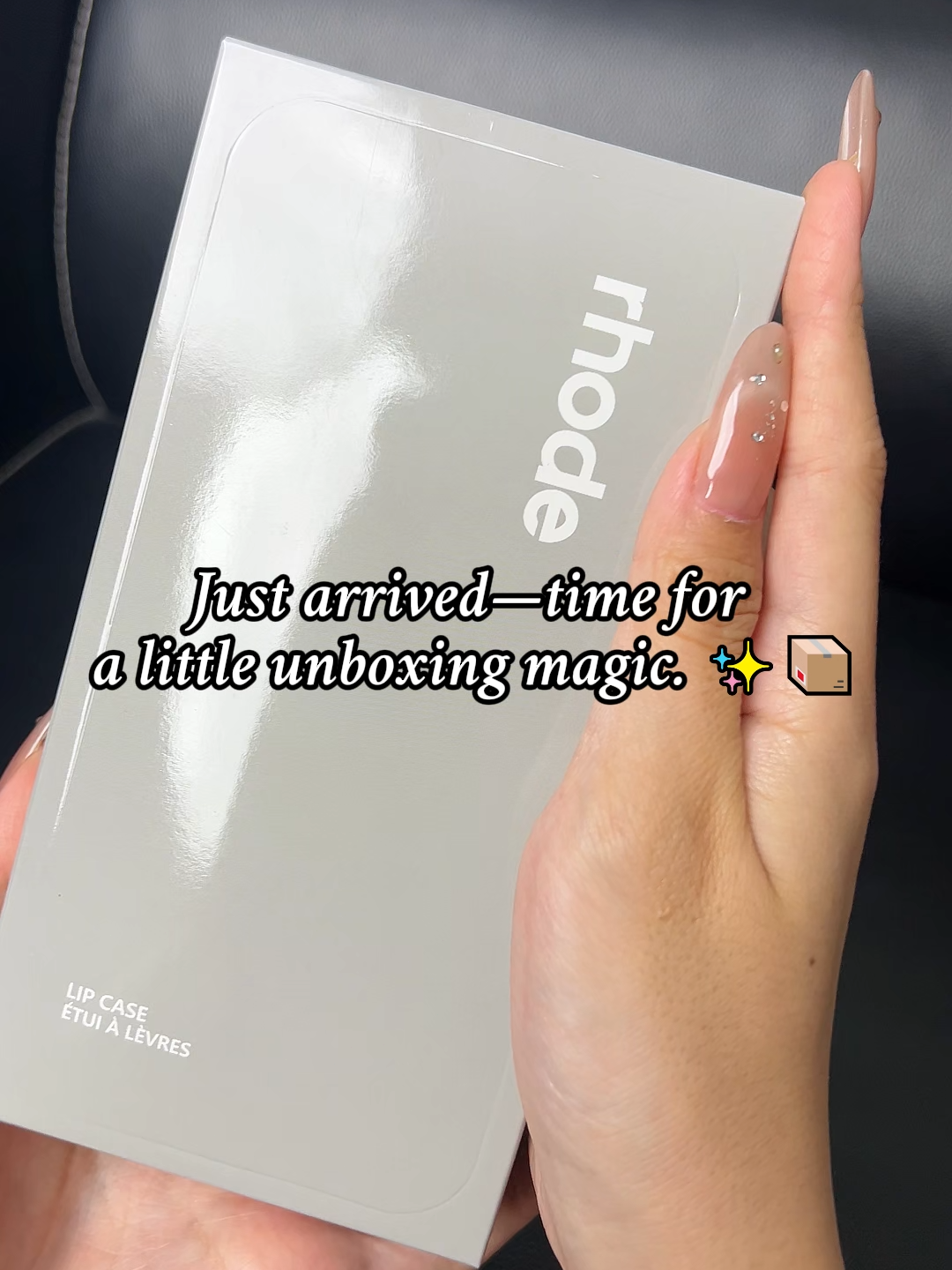 Imagine pulling THIS out in public…#lip #lipstick #case #lipcase #girls #gift #giftidea #tiktok #tiktokshop #tiktokmakemebuyit #fyp #lookatthis #gobaby