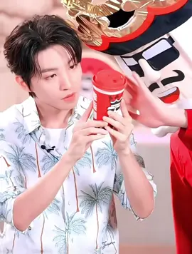 Nay mới được lại thấy Tiểu Khải 🥹#TFBOYS #tfboys王俊凯 #王俊凯 #becua98 #fyp 