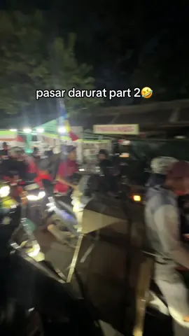 dah 30 menit maju cuman 2 meter:) #pasardaruratcengkareng #jakartakeras #fyppppppppppppppppppppppp #macet 