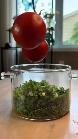 Three parsley plants will provide enough vegetable to make this salad weekly all summer long. Fluicer and small flisk from @Dreamfarm Inc 
