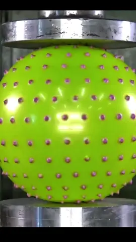 Stop scrolling! 🚨This is so satisfying✨ #amazing #satisfyingvideo #asmrsounds #hydraulicpress  #foryoupage
