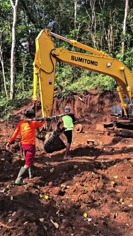 🔥#excavator #cetaksawah #fyp #bugistiktok #sumitomo 
