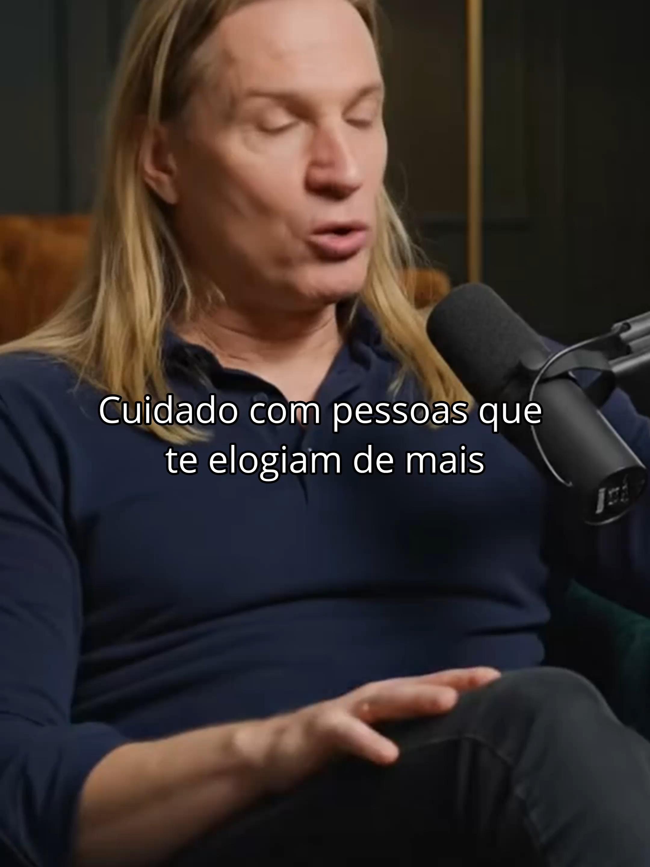 Cuidado com pessoas que querem entrar na sua vida