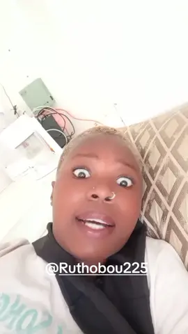 @lilyapo4 