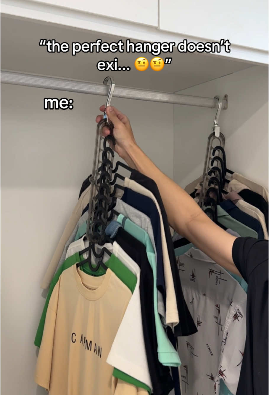 The game-changing hanger to keep your closet perfectly organized 😊 #organizedliving #closetvibes