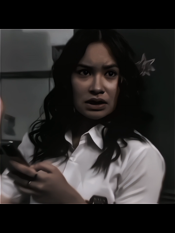 #pengepungandibukitduri woi doty jangan kasar mulutnya !! 😠 @.satine   ⚠️ Fake scene!! Fake all !!  [ loop : @𝓴𝓵𝓲𝓶 𓄂 ˖ ࣪ 𝓟aw ִ ࣪𖤐 ꪆৎ ] [ cc : @j6nn1ferss  ] { tag : @⚘ @viaa @dckrjnthn_ @elodie. @mark 𓆉︎ @Fzz @Spark } scp by me. #pengepungandibukitduriedit #indonesiaedit #alightmotion_edit #fyppppppppppppppppppppppp 