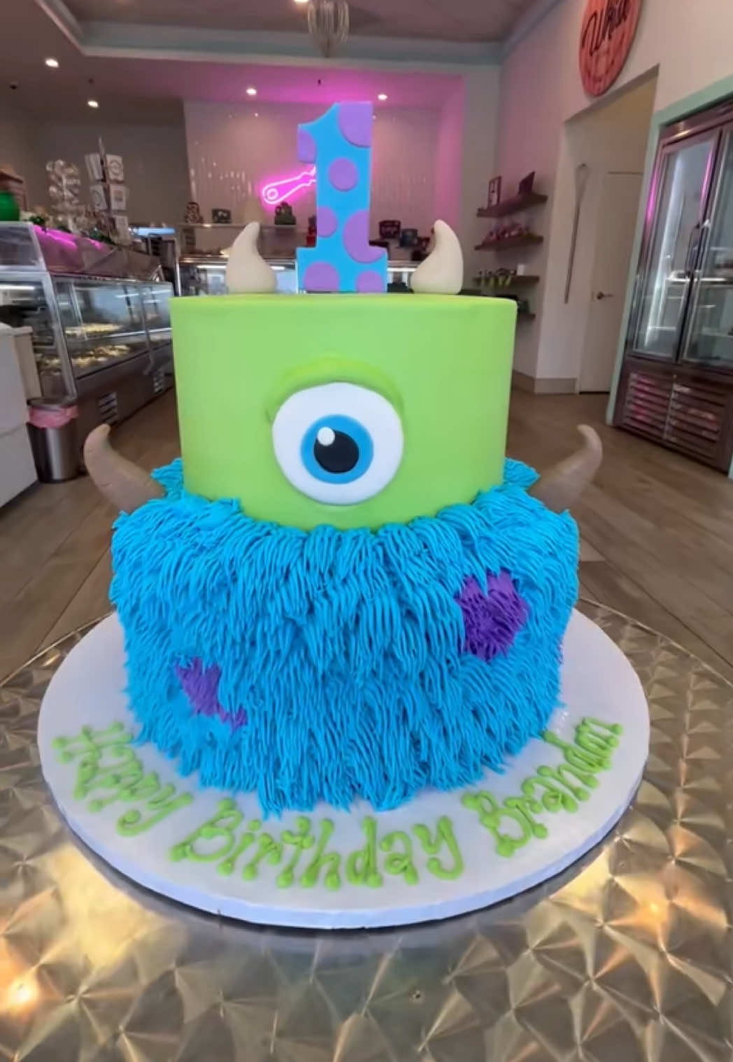 #customcake #monstersinc #cakedecorating #longisland #bakery 