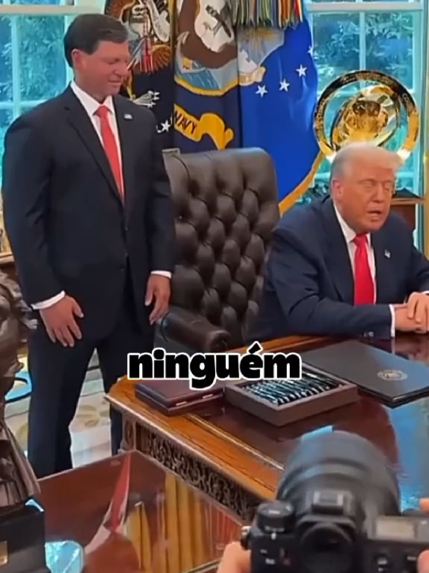 #Trump#bolsonaro#lula#moraes #politico  trunp junto com seu conselheiro pede a liberdade de Bolsonaro.💡