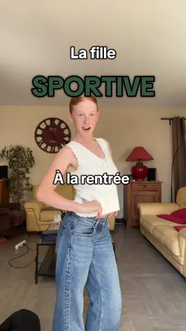 À la limite de la yoga mom 👩🏻 #leyogacestdusport #lafillealarentree 