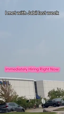 📍 Jabil in Hanover Park, IL is hiring right now for manufacturing, assembly, and warehouse positions. Great pay and benefits with opportunities to grow in one of the largest manufacturing companies in the world. Apply on their website or message me for the link to apply. #chicagojobs #hiringscenes #hiringnow #jobs #chicago 