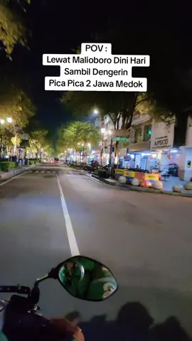 Pica Pica 2 Jawa Medok, Timur ke Barat. Malioboro Dini Hari. #picapica #picapicajawa #juanreza #juanrezapicapica #timurkebarat #timurkebaratselatankeutara #fyp 