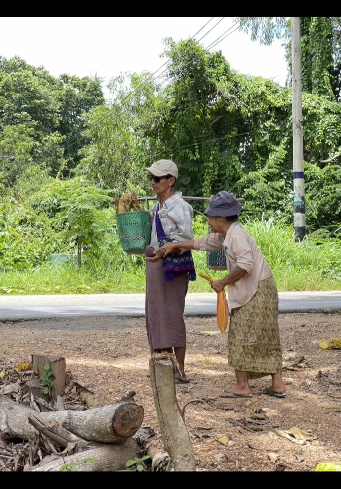 ကြည်နူးစရာလေး #အနားမှာလေကိုရှိတယ် #fy#fypiktokmyanmar #trending #foryou #thinzarfashion 
